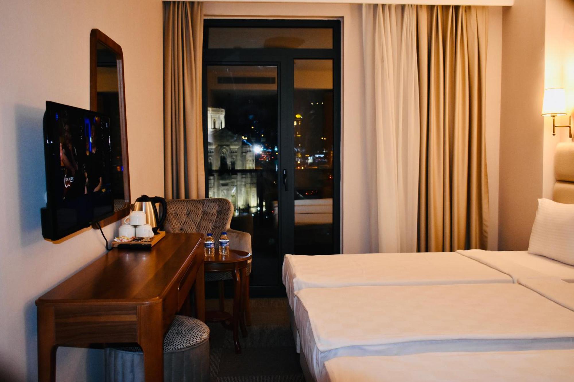 Istanbul Midpoint Hotel Extérieur photo